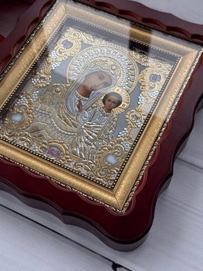 Ікони пара вінчальна Спаситель Казанська в дерев'яному темному кіоті під склом 27*23 см, 27*23ФКБМ
